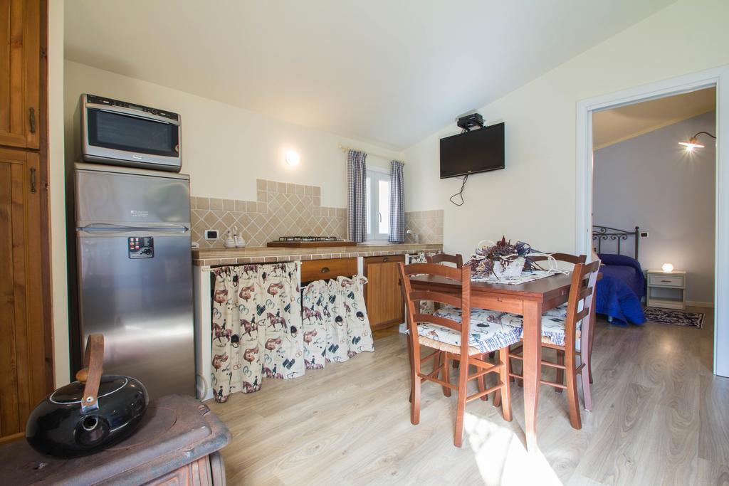 Agriturismo Ada Musso Ss Diano Borello Kamer foto